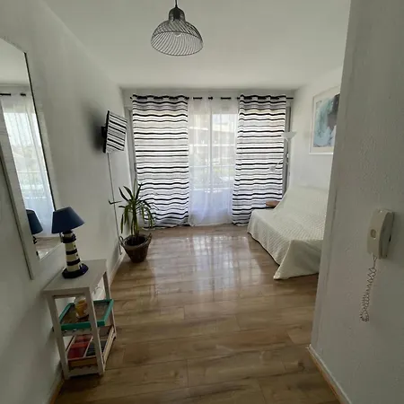 Premier Ligne Appartement *